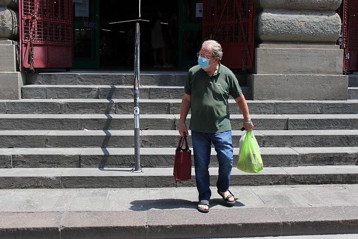 L'epidemia di Covid cancella 600.000 lavoratori L'epidemia di Covid cancella 600.000 lavoratori