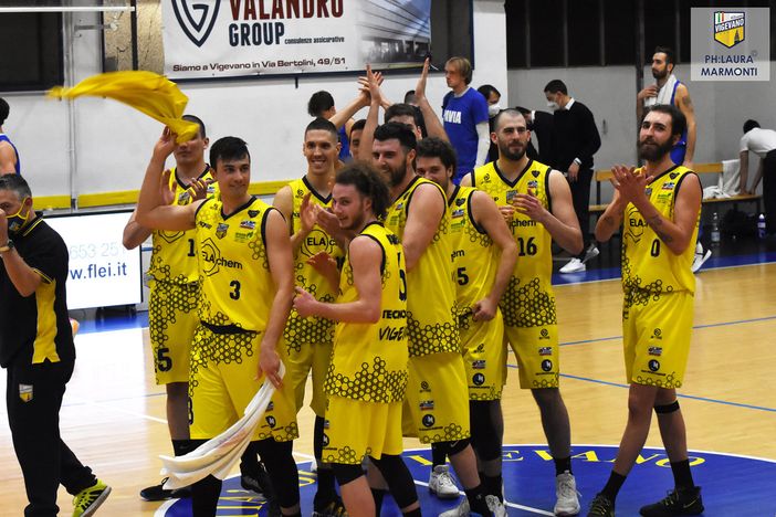 foto Laura Marmonti foto Laura Marmonti