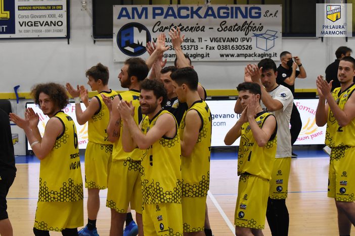 foto Laura Marmonti foto Laura Marmonti