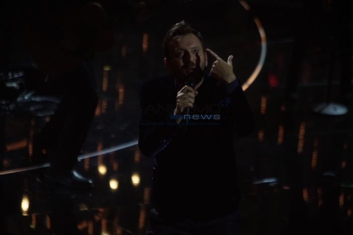 Festival 2022, la prima volta a Sanremo di Cesare Cremonini è un'altalena di emozioni: "Momento magico"
