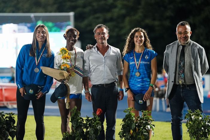 Atletica Vigevano: Chiara Melon bronzo sui 100 metri ai Campionati Italiani Assoluti. Gloria Polotto settima nel salto in alto Atletica Vigevano: Chiara Melon bronzo sui 100 metri ai Campionati Italiani Assoluti. Gloria Polotto settima nel salto in alto