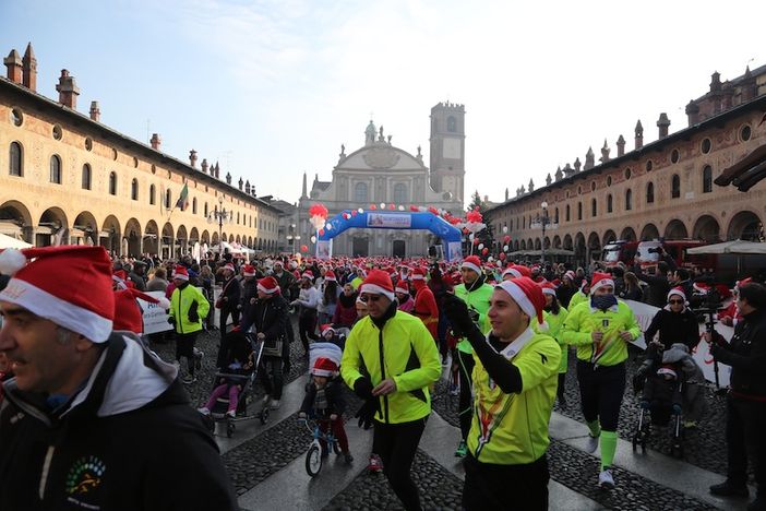Vigevano, domenica 15 dicembre torna la Scarpadoro di Natale! Vigevano, domenica 15 dicembre torna la Scarpadoro di Natale!