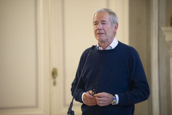 Covid, Bertolaso: “Pronti a riaprire i centri massivi per la vaccinazione anche in 24 ore Covid, Bertolaso: “Pronti a riaprire i centri massivi per la vaccinazione anche in 24 ore