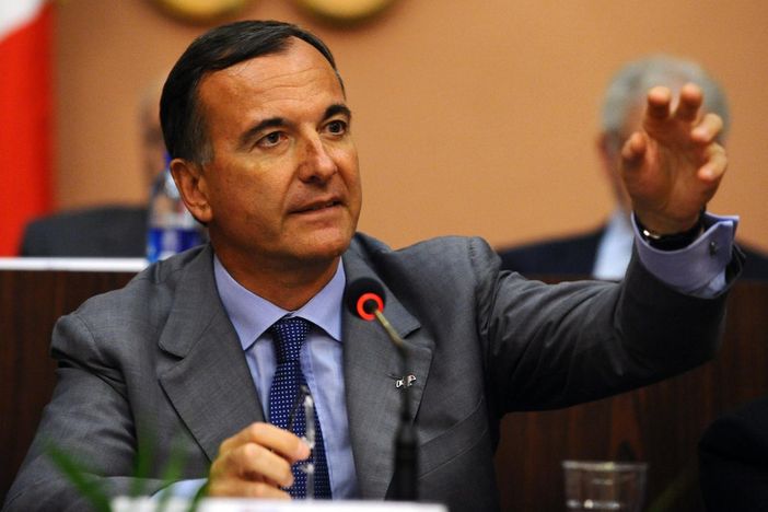 A 65 anni muore, alla vigilia di Natale, l’ex Ministro Franco Frattini
