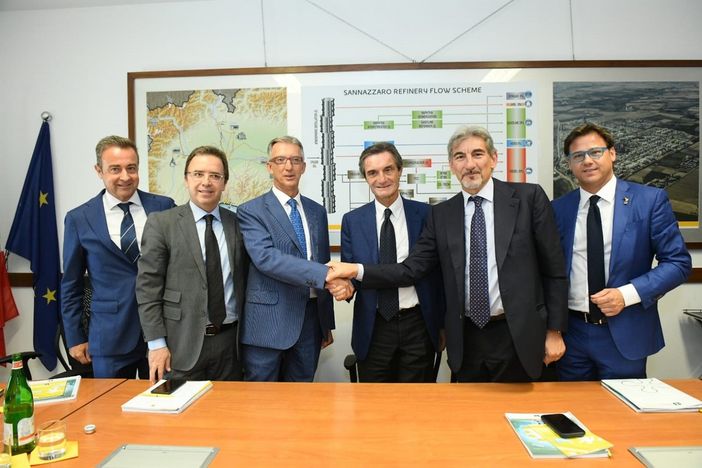 Sannazzaro de' Burgondi: sostenibilità ed economia circolare, firmato protocollo intesa Regione/Eni. Fontana: "Lavoriamo per migliorare qualità vita"