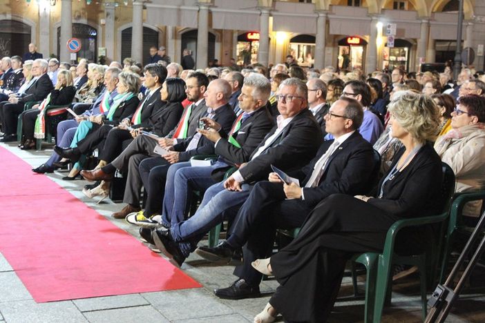 Garlasco, successo ed applausi per il concerto in occasione della Festa della Repubblica Garlasco, successo ed applausi per il concerto in occasione della Festa della Repubblica