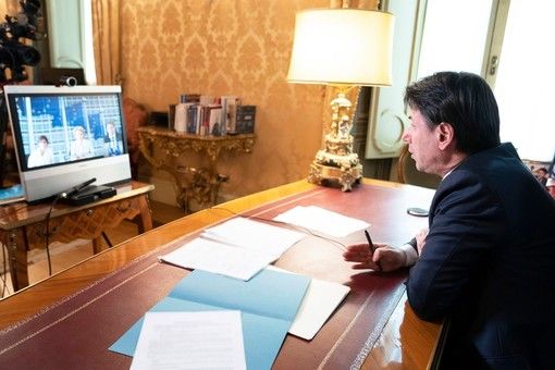 Il governo ufficializza la libertà di spostamento in regione dal 18 maggio, protocolli sanitari e sanzioni