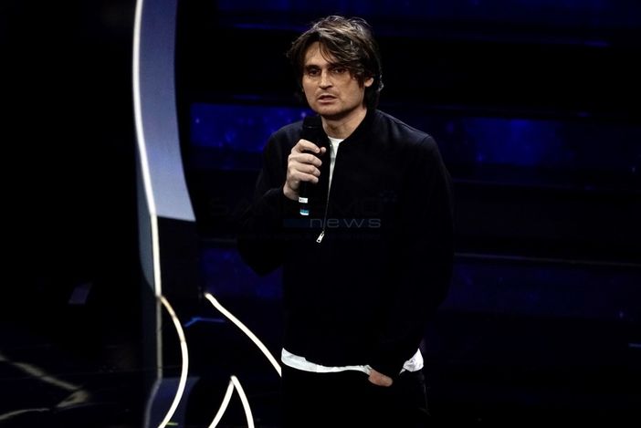 Sanremo 2023, Stefano Coletta sulla performance di Angelo Duro: "Ha scandalizzato per la verità che ha portato sul palco" Sanremo 2023, Stefano Coletta sulla performance di Angelo Duro: "Ha scandalizzato per la verità che ha portato sul palco"