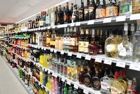 Lombardia, dopo le 18 consentita vendita di alcolici al super e in enoteche Lombardia, dopo le 18 consentita vendita di alcolici al super e in enoteche