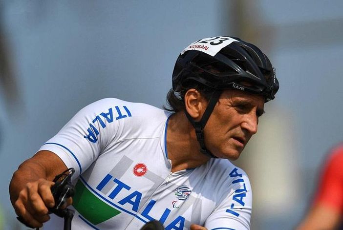 Terzo intervento al volto e alla testa per Zanardi