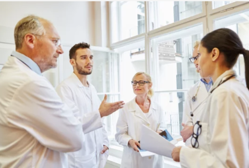 AAA cercasi medici libero professionisti AAA cercasi medici libero professionisti