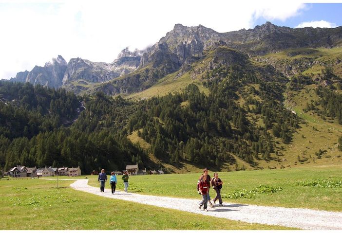 Maxi-ponte di Pasqua: 11,3 milioni di italiani in viaggio per un giro di affari da 4,9 miliardi di euro