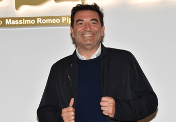 Max Giusti: "Dalla tv al teatro, è il periodo più bello della mia carriera"