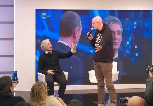 70° Festival di Sanremo: Morgan show in replica a Bugo: “Sono stato vittima di mobbing” 70° Festival di Sanremo: Morgan show in replica a Bugo: “Sono stato vittima di mobbing”