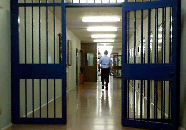 Resta alta la tensione in carcere a Pavia. Aggredito un poliziotto Resta alta la tensione in carcere a Pavia. Aggredito un poliziotto