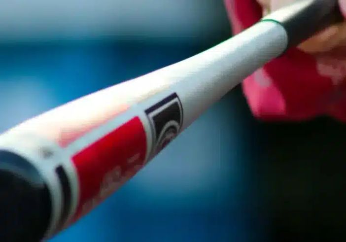 Peruviano picchiato selvaggiamente con mazze da baseball ad Abbiategrasso, misure per due minorenni Peruviano picchiato selvaggiamente con mazze da baseball ad Abbiategrasso, misure per due minorenni