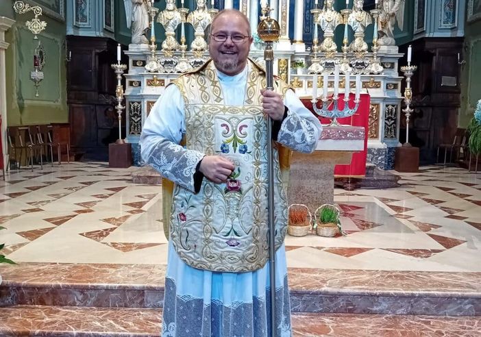 Bernate Ticino accoglie il nuovo parroco don William Maggioni