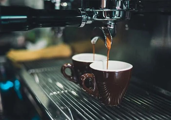 Trasporti: l’1 e il 2 novembre caffè gratuito di notte nelle Aree di Servizio di Milano Serravalle Trasporti: l’1 e il 2 novembre caffè gratuito di notte nelle Aree di Servizio di Milano Serravalle