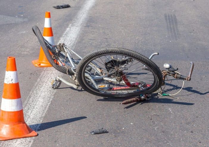 Grave incidente a Corsico, donna in prognosi riservata Grave incidente a Corsico, donna in prognosi riservata