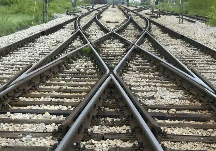 Tragedia a Busto Arsizio: ragazza travolta dal Malpensa Express muore sul colpo