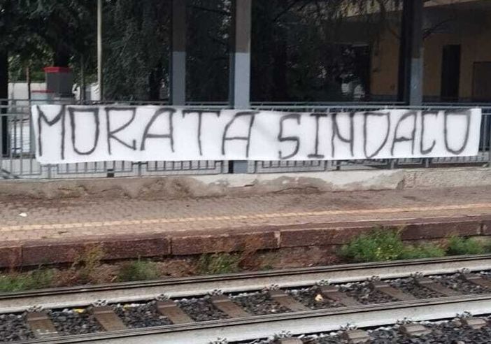 ”Morata sindaco”: il caso Ballarini sale, sui social.. e in stazione a Corbetta ”Morata sindaco”: il caso Ballarini sale, sui social.. e in stazione a Corbetta