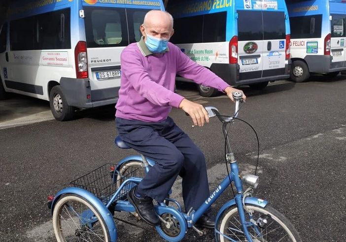 Il Peppo da l’Anffas (e da Curbeta) ha portato la sua Filosofia in Cielo Il Peppo da l’Anffas (e da Curbeta) ha portato la sua Filosofia in Cielo