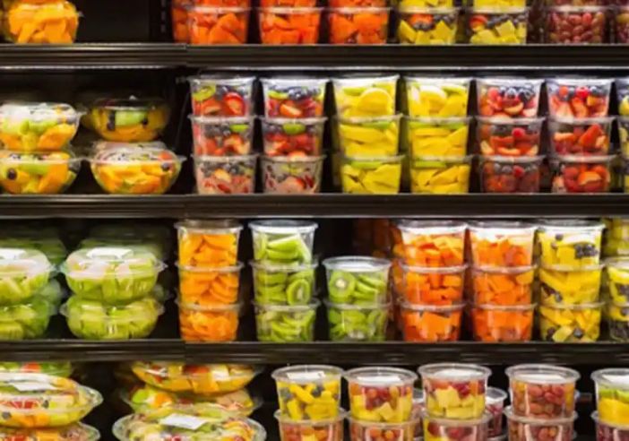 Carrefour riduce sensibilmente gli imballaggi in plastica