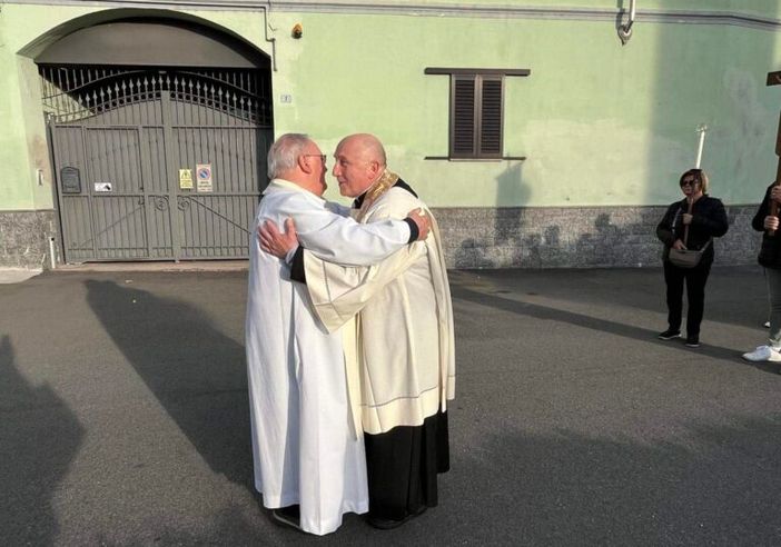 Trecate: partecipata la processione per rendere omaggio al ‘Beato Pacifico’ Trecate: partecipata la processione per rendere omaggio al ‘Beato Pacifico’