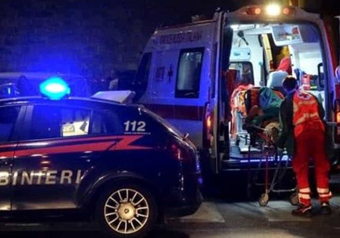 Risse in centro storico nella notte a Pavia