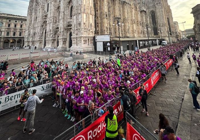Milano, 20mila runners per la Deejay Ten Milano, 20mila runners per la Deejay Ten