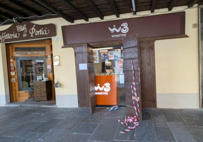 Magenta: ladri nel cuore della notte, colpito il negozio Wind Tre