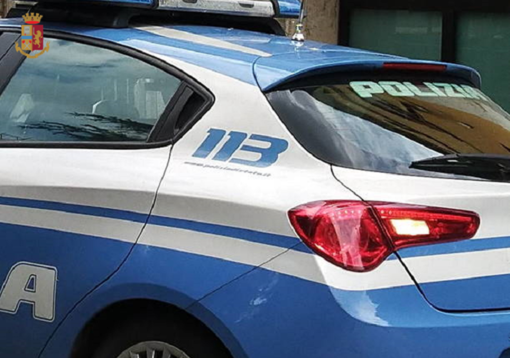 Busto: ventenne dipendente da eroina e crack obbligava la madre a portarlo nei boschi della droga: arrestato Busto: ventenne dipendente da eroina e crack obbligava la madre a portarlo nei boschi della droga: arrestato