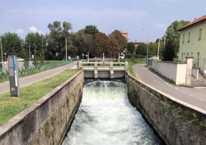 Naviglio Grande: asciutta allungata a causa delle forti piogge dell’ultimo periodo Naviglio Grande: asciutta allungata a causa delle forti piogge dell’ultimo periodo