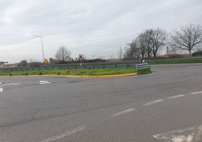 Magenta: carabinieri allertati per presunti spari nella notte, ma al loro arrivo non c’è nessuno Magenta: carabinieri allertati per presunti spari nella notte, ma al loro arrivo non c’è nessuno