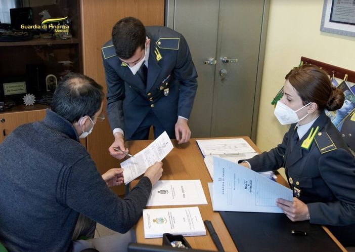 Reddito di Cittadinanza: la Finanza denuncia 52 persone Reddito di Cittadinanza: la Finanza denuncia 52 persone