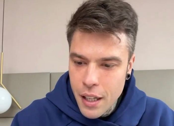 Fedez operato all’ospedale San Raffaele di Milano Fedez operato all’ospedale San Raffaele di Milano