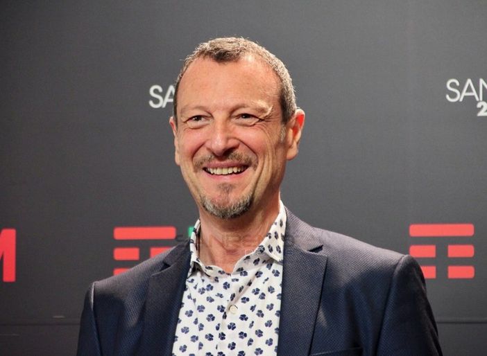Festival di Sanremo: dopo il no ai 'figuranti' all'Ariston, Amadeus starebbe pensando a lasciare