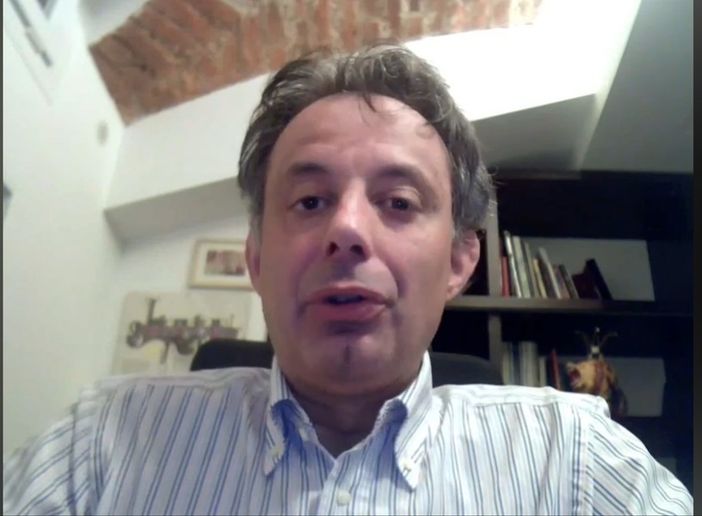 Incendio San Pietro Mosezzo, sindaco Vigevano Ceffa: "Al momento non ci sono misure particolari da adottare per la nostra città"