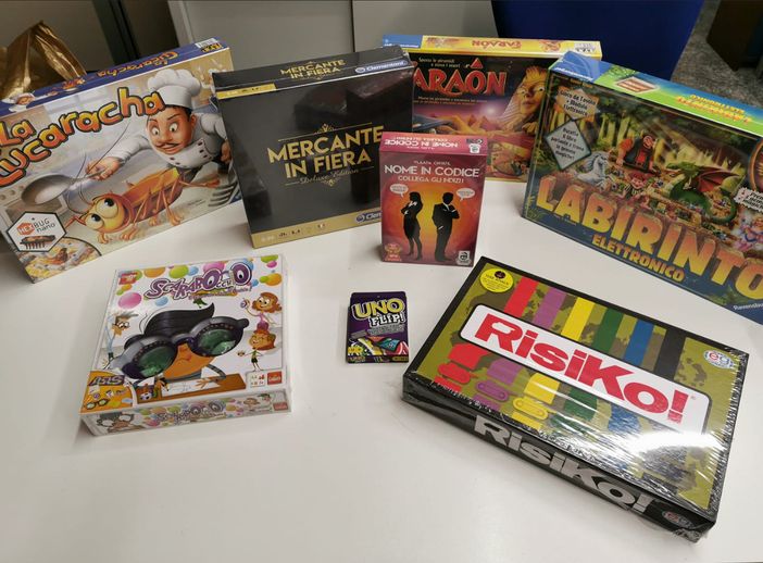 Gambolò, nuovi arrivi in biblioteca. Arricchita la sezione dei giochi in scatola Gambolò, nuovi arrivi in biblioteca. Arricchita la sezione dei giochi in scatola