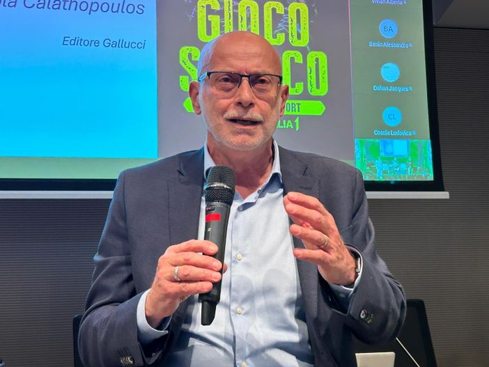 Nicola Calathopoulos ospite al Festival SportivaMente: a Busto Arsizio presenta Gioco Sporco Nicola Calathopoulos ospite al Festival SportivaMente: a Busto Arsizio presenta Gioco Sporco