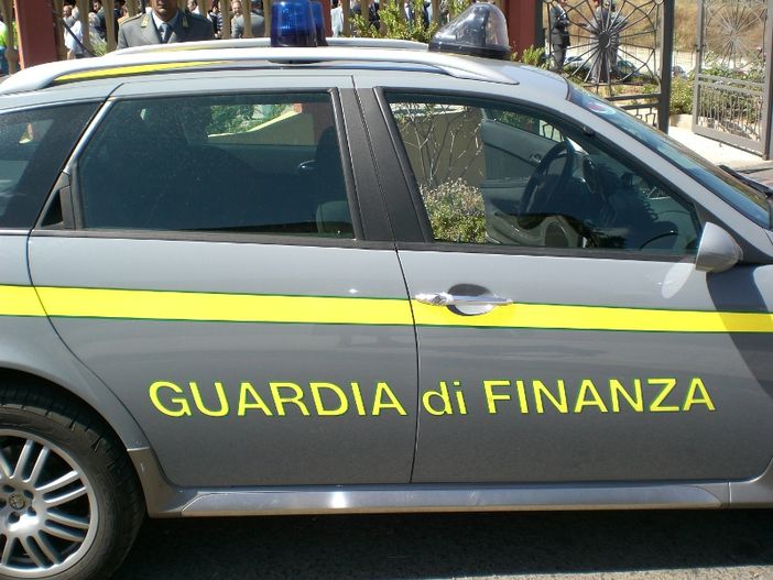 Casale Monferrato: la Finanza sequestra 26 immobili ad imprenditore casalese, tra cui due castelli Casale Monferrato: la Finanza sequestra 26 immobili ad imprenditore casalese, tra cui due castelli