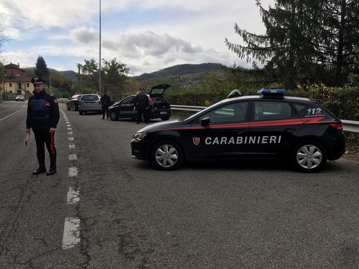 Voghera: trovati in auto con arnesi da scasso, denunciate tre persone