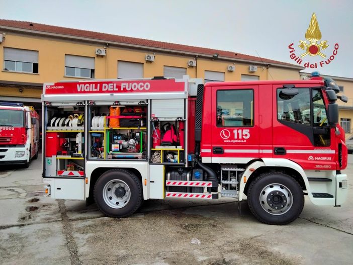 Pavia: arriva un nuovo mezzo operativo per il comando dei Vigili del fuoco
