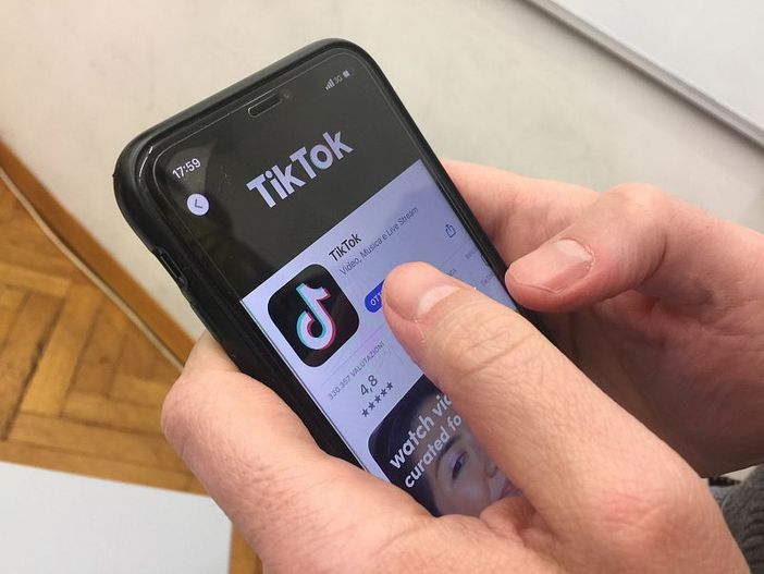 TikTok blocca l'accesso ai minori di 13 anni