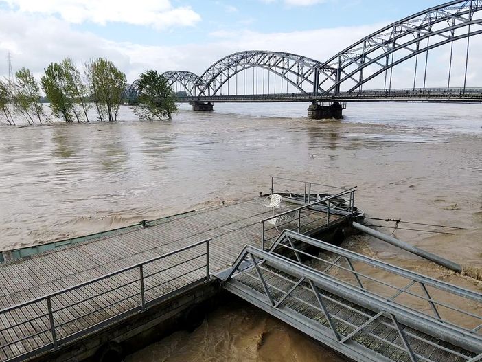 Le immagini del Po in piena al Ponte della Gerola