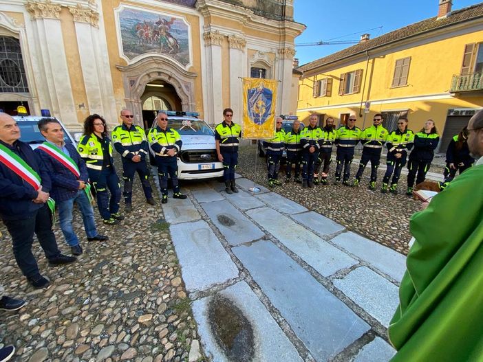 Pieve del Cairo: inaugurato il nuovo pick up della Protezione Civile. Le immagini