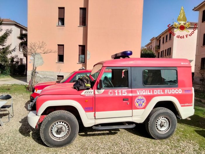 Pavia: cede palazzina in via De Motis, evacuate 44 famiglie