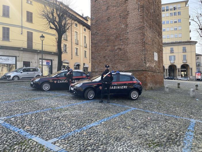 Oltrepò, controlli a tappeto dei carabinieri: controllati 297 veicoli e sanzionate 25 persone per infrazioni al codice stradale