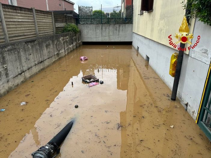 Gli allagamenti causati dalle violenti piogge