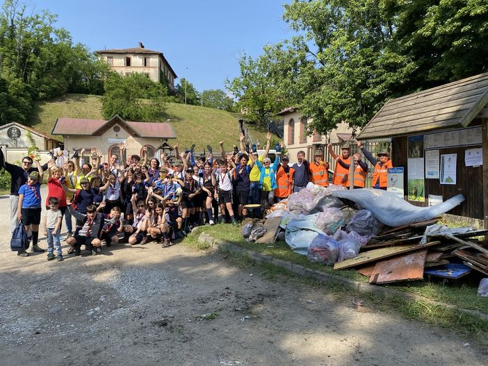 Vigevano: oltre 130 persone per la Giornata del Verde Pulito, con tanti bambini e ragazzi